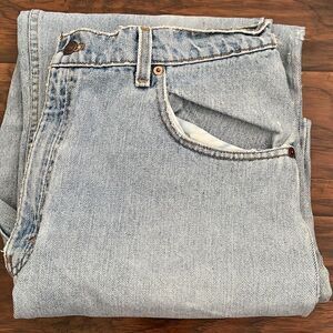 Vintage Levi’s 560 Distressed Blue Denim Jeans Loose Fit Taper Leg Style Casual